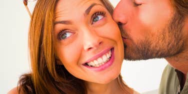 If A Woman Has These Eccentric Habits, She's A Ton Of Fun To Be Married To