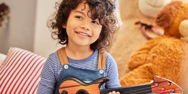 Mom Started Ignoring Her Kids As Contribution To Making The Next Generation Less Anxious