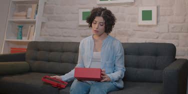 Woman Calls Out Mom For Weaponizing Gifting To Keep Expectations Low