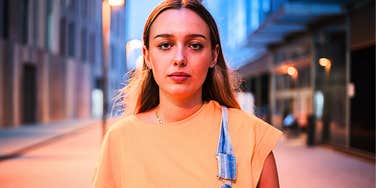 Adult kid who had to parent her own parents learned strong lessons 