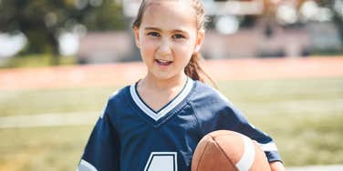 Angry Gamblers Threaten Little Girl Over NFL Predictions