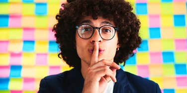 The Art Of Saying Less: Reasons Truly Smart People Make Sure To Hold Their Tongues