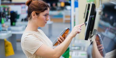 Criminal Defense Lawyer Warns Against Self-Checkout