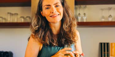 Outdated Things Gen X People Simply Refuse To Do Anymore