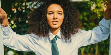 Strong woman with solid morals who refuses to do sketchy things 