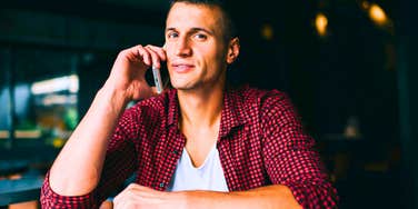 Distinct Traits Of People Who Answer Every Call Immediately