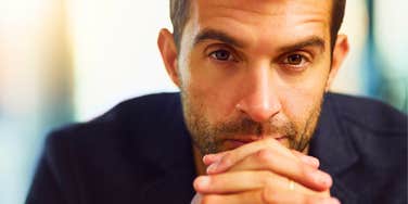 Men Who Disappear When Things Get Hard Usually Show These Red Flags Early On