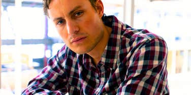 People Who Grew Up Financially Comfortable Often Struggle With These Habits