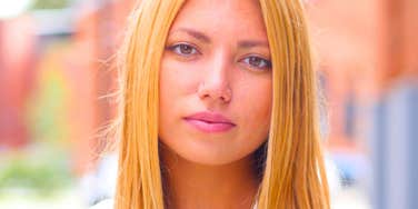 People Who Love Deeply But Guard Themselves Carefully Usually Share These Relationship Patterns