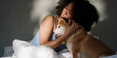 scientifically proven benefits letting dog sleep bed