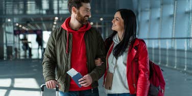 couples who seat divorce enjoy travel more