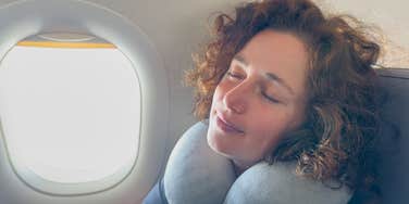 mom sits silently long flights without headphones