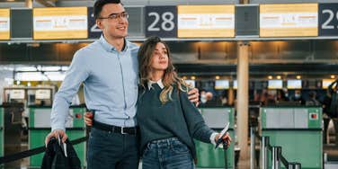 morning sickness stopped parents boarding plane crashed no survivors