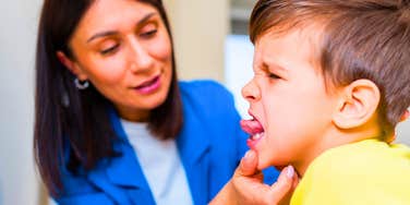 Parents Who Stayed Calm During Their Kids’ Worst Phases Usually Share These Steady Traits