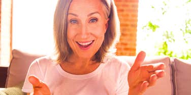 People Who Tell Dad Jokes Even Though No One Ever Laughs Usually Have These Endearing Traits