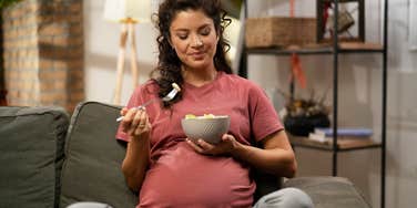 pregnant women eat these things babies high iqs