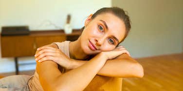 Reasons An Adult Raised By A Narcissistic Parent Won’t Usually Decorate Their Home