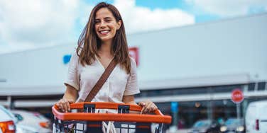 study says tell good person whether put shopping cart away