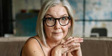 Woman has a symptom of early Alzheimers.