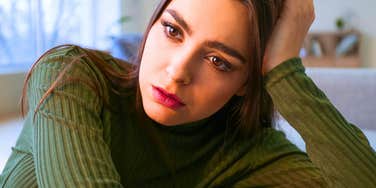 Things People Say When They Quietly Struggle To Maintain Close Friendships