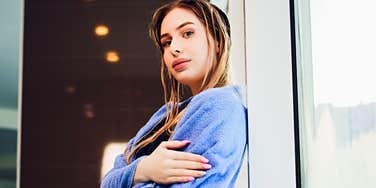 ways to spot a phony person within minutes of meeting them according to research 