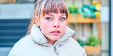 Women Who Hate Small Talk & Fake People Usually Have These Highly Intelligent Traits