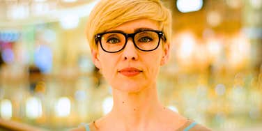 Women Who Have Studied People From A Young Age & Can Read You Like A Book Usually Have These Rare Traits