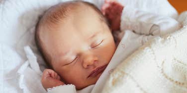 Austrian habit helps baby fall asleep faster.