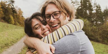 Intelligent person treats someone kindly.