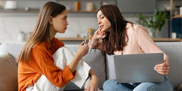 mom asks advice allowing teen sell pictures feet make money
