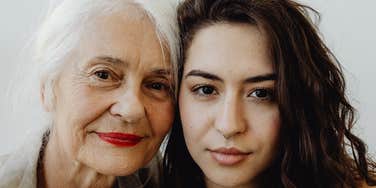 Mom forgot daughter but still has maternal urge.