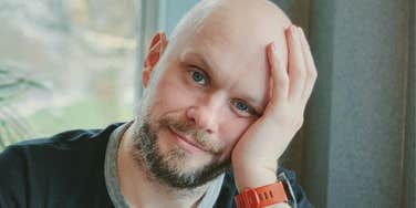 Man is debating what is officially old.