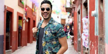 people other countries weirded out how much americans smile