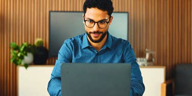 quirky man who already relies on AI for just about everything