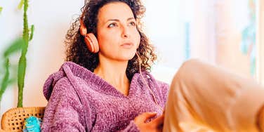 People Who Listen To The Same Music From High School Usually Have Really Good Traits