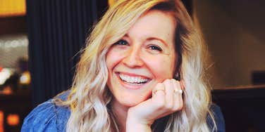 Signs A Woman Is Genuinely Happy With Her Life