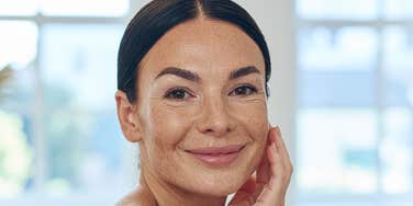 Woman can't imagine life without botox.