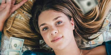 Income stops making woman happy.