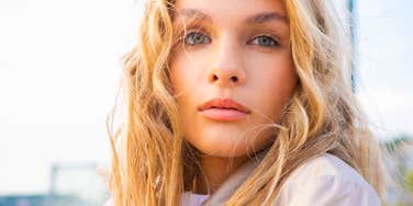  women who date a lot but are constantly broken up with often share these tell-tale traits 