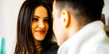  women with rare and beautiful non-physical traits attract men like bees to honey 