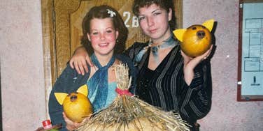 People Living In The 1990s Had Old-Fashioned Hobbies That Protected Their Mental Health
