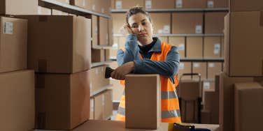 passive aggressive behaviors person secretly hates job