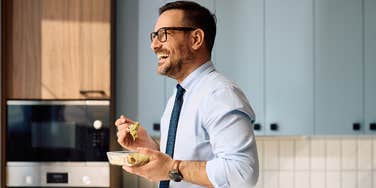 workers treat lunch hour like grandpas did usually more successful