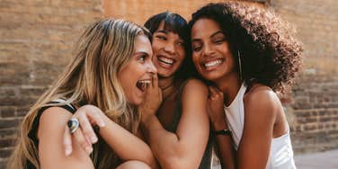 Introvert has tons of friends.