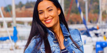 woman who always needs to be in the spotlight