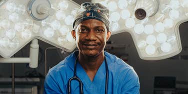 Doctor can spot intelligent people.