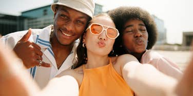 generational differences what makes someone popular