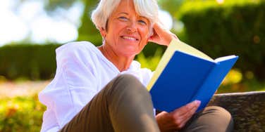Study Says You Can Tell How Long Someone Will Live By How Much They Read