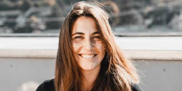 Woman wants happier love life.