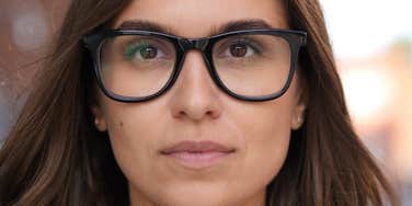 Woman uses phrases to sound smarter.